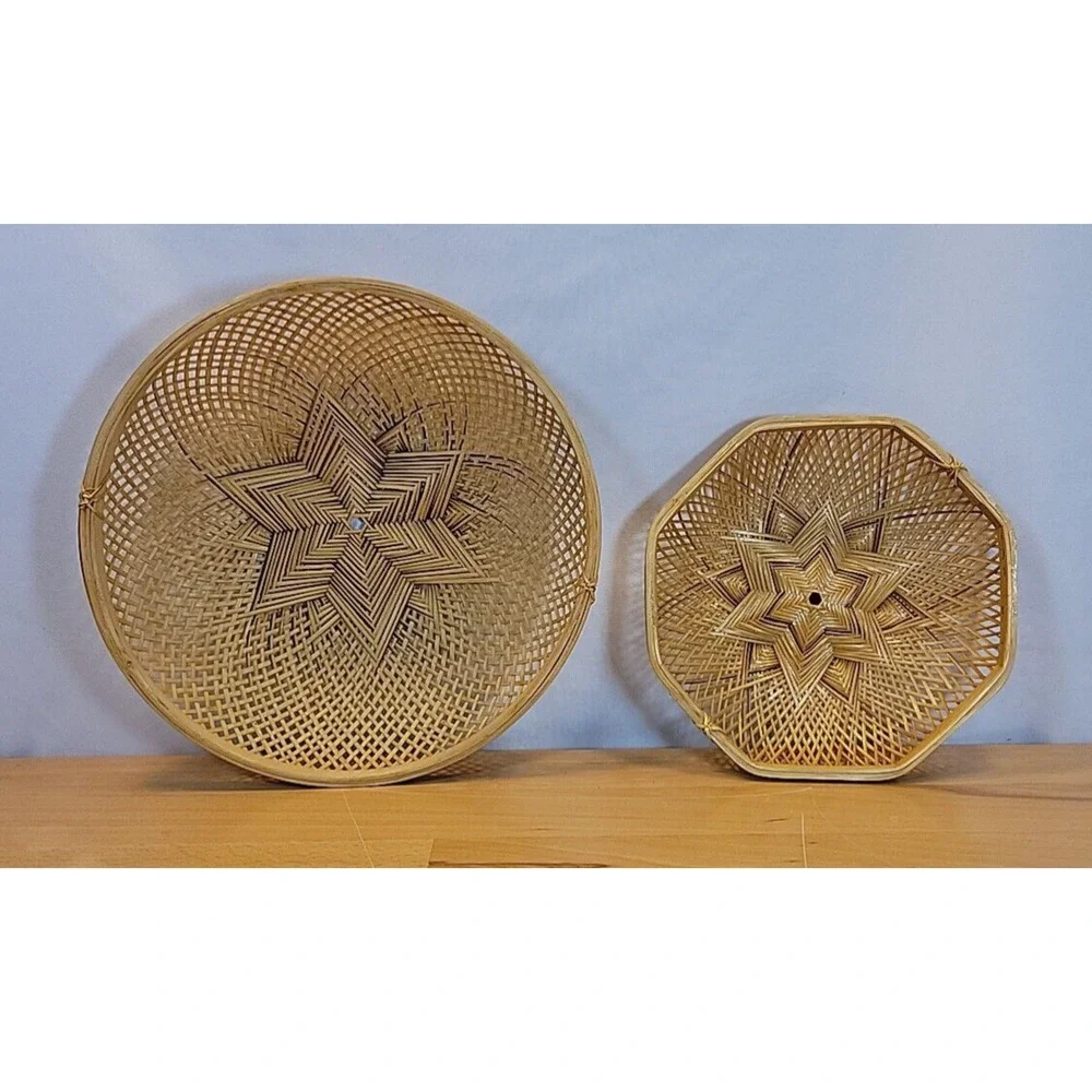 Vintage Pair Shallow Round Baskets Rattan Star Wall Hanging Boho 10” & 7.25”